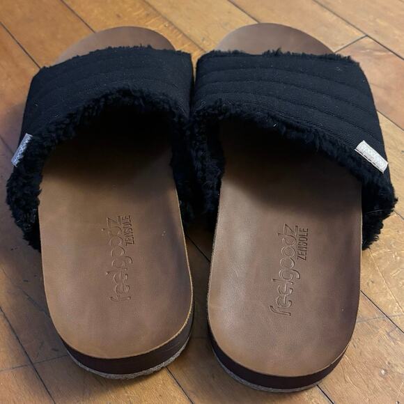 NEW Feelgoodz Womens Size 9 Quilted Zensole Open Toe Slippers Black - Picture 4 of 5